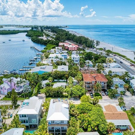 Ami Lighthouse Cottage-One Minute Walk To The Beach-Keyless Locks Bradenton Beach Exterior foto